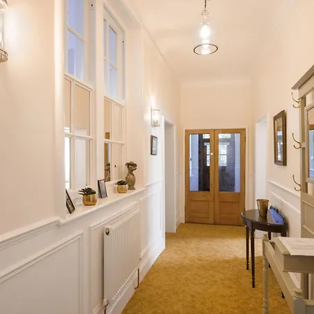 Semesterbostad 3 St Thomas's House